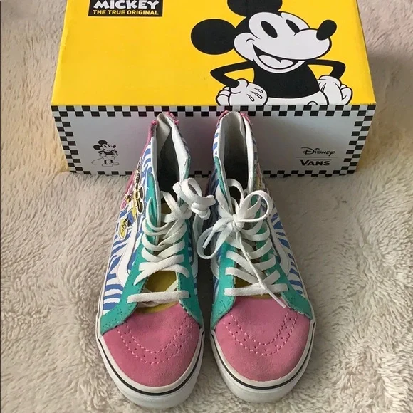 Disney Vans - Picture 2 of 5